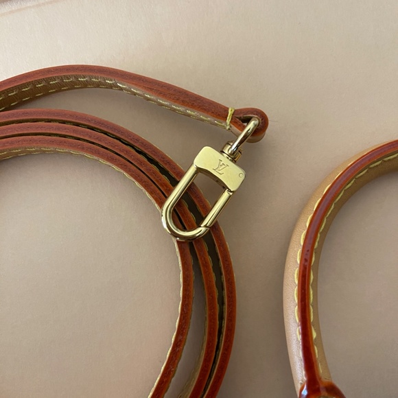 Louis Vuitton Petit Sac Plat - Picture 3 of 7